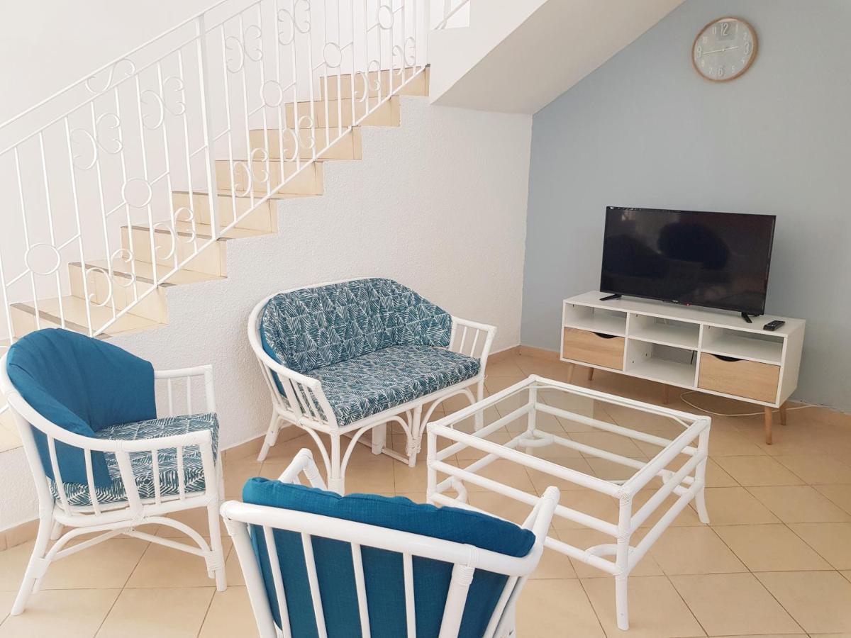 La Perla Holiday Apartments Pereybere Beach Oda fotoğraf